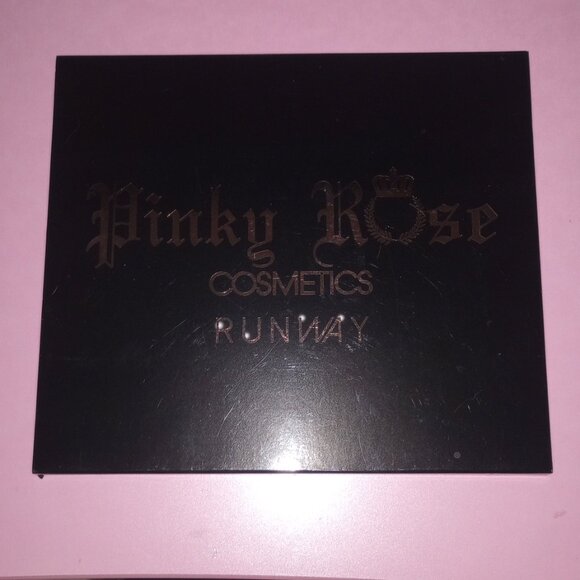 NEW Pinky Rose Cosmetics RUNWAY Palette - Picture 5 of 6